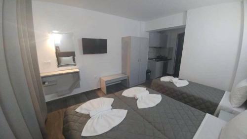 Villa Eleni Luxury Apartments