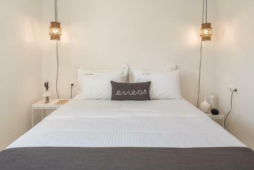 Eneos Kythnos Beach Villas-executive And Premium Villas
