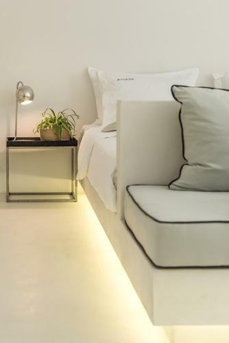 Eneos Kythnos Beach Villas-executive And Premium Villas