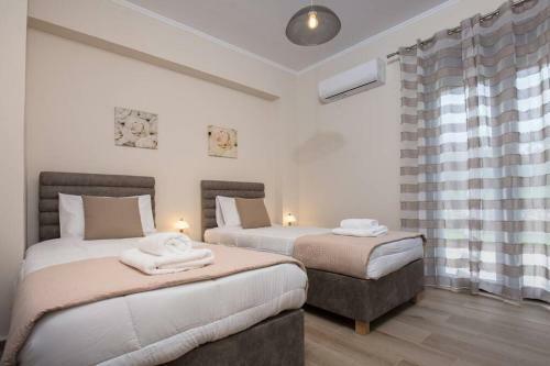 Iris Holiday House
