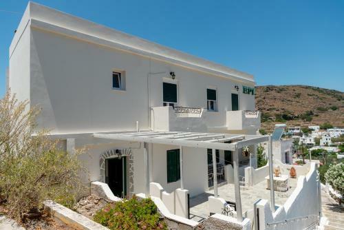 Hostal Guesthouse Eri