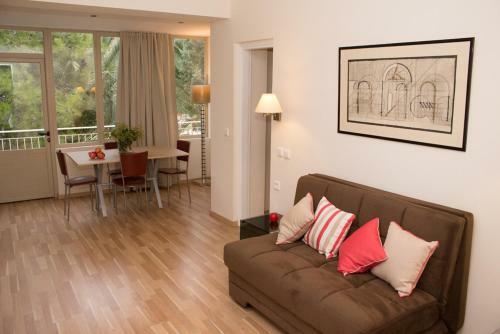 Hotel Marzi Beach And Bungalows