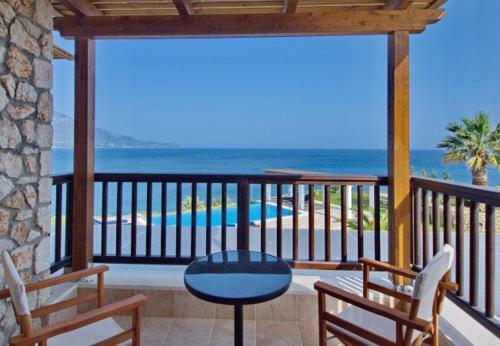 Villa In Kleismata Sleeps 7 With Pool And Air Con