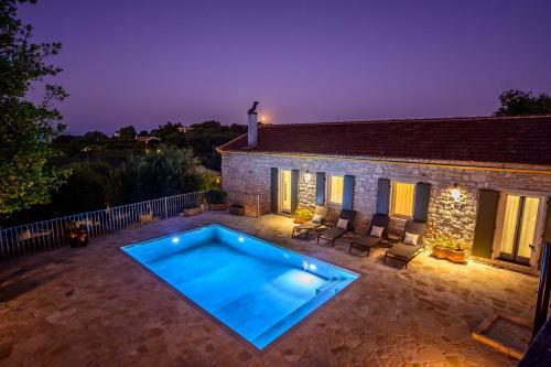 Serenity Villa