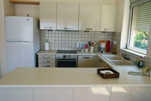 Villa Pink House With Panoramic View To Porto Rafti