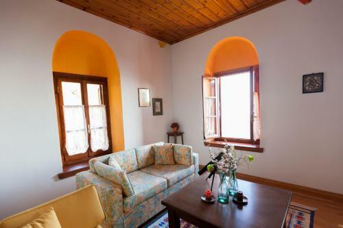 Evilion Escape Villa Pelion