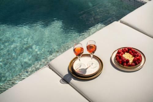 Milestone Villas