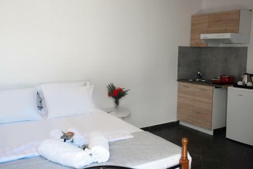 Hotel Mykonos Petra Suites & Rooms