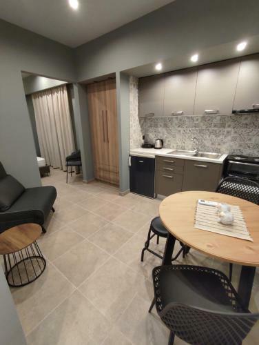 Hostal Stefani Apartments