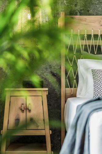 Hotel Naxian Secret