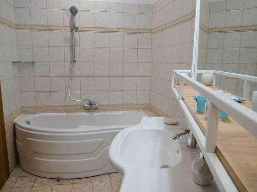 Komitsa Luxury Apartments