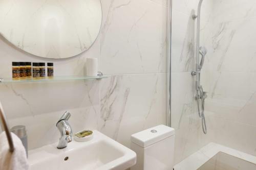 Komitsa Luxury Apartments