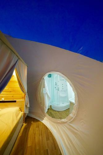 Bubble Suites
