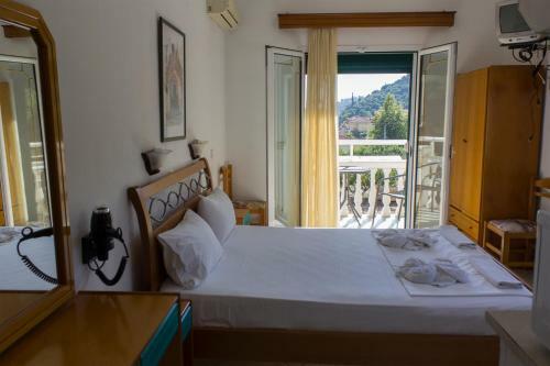 Hostal Aliki Studios