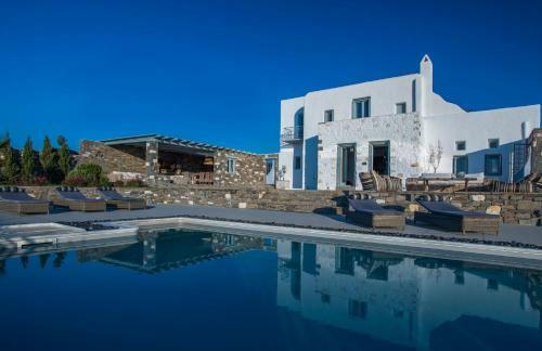 Luxury Paros Villa Superior Villa Private Pool Stunning Interior 7 Bdr Tserdakia