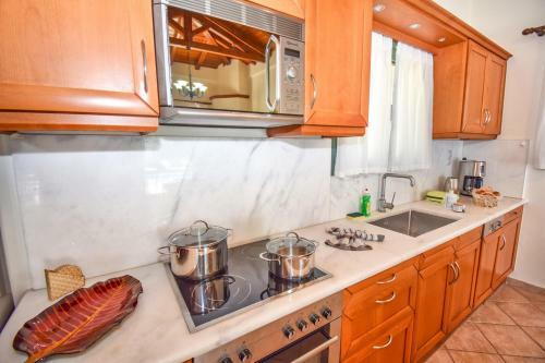 Corfu Resorts Villas