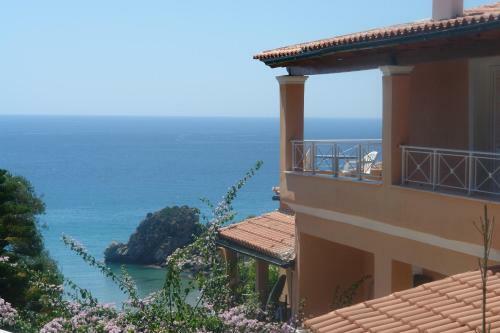 Holiday Apartments Tonia - Pelekas Beach, Corfu