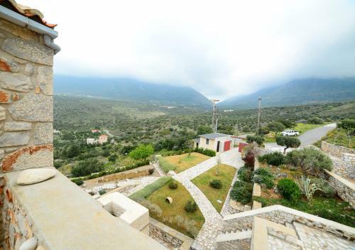 Hostal Focalion Castle Luxury Suites