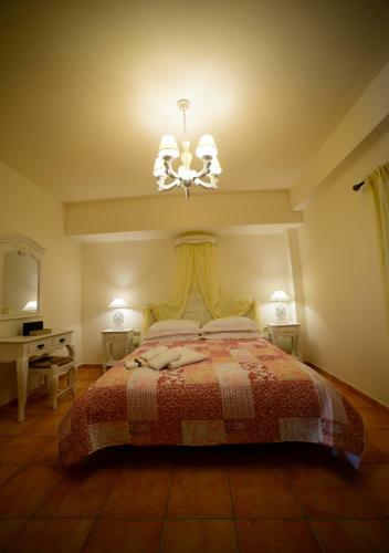 Hostal Focalion Castle Luxury Suites