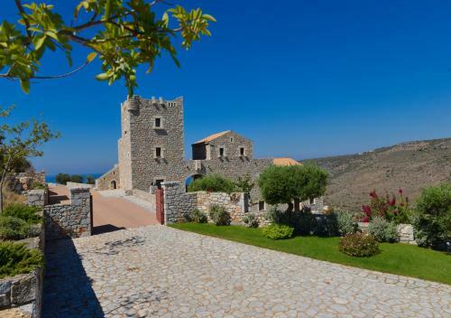 Hostal Focalion Castle Luxury Suites