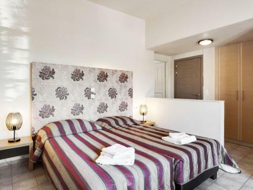 Pleasing Apartment In Lesbos Island With Swimming Pool