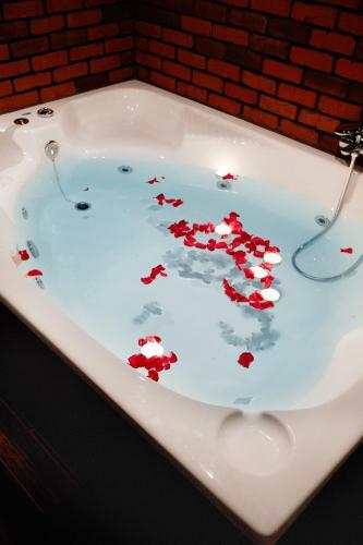The Crystal Blue Xaidari Hotel