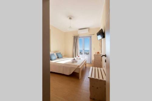 Dreamstate Cycladic Apartment