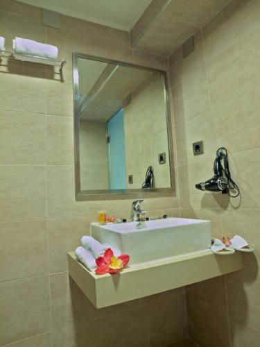 Summertime Boutique Hotel & Spa
