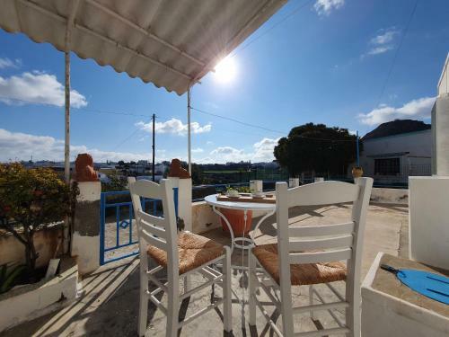 Vira Sunset House