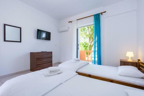 Frida Apartments "by Checkin"