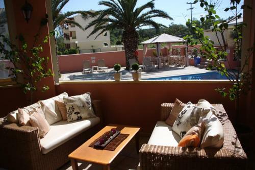 Joy Hotel