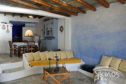 Seaside Traditional Cycladic House