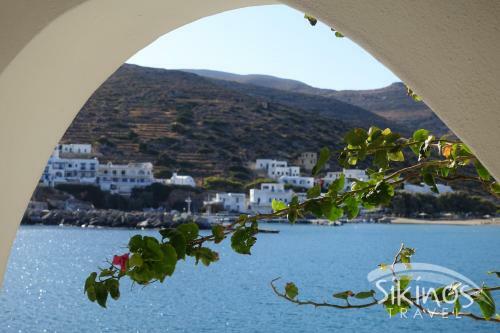 Seaside Traditional Cycladic House