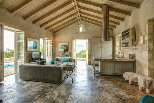 Tselentata Villa Sleeps 4 Pool Air Con Wifi