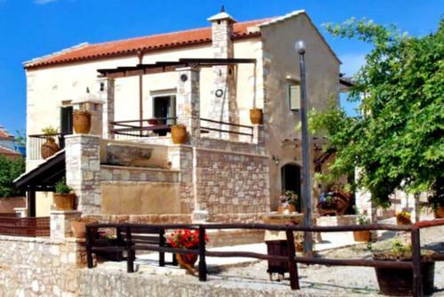 Villa Irilena, For Up To 10 People