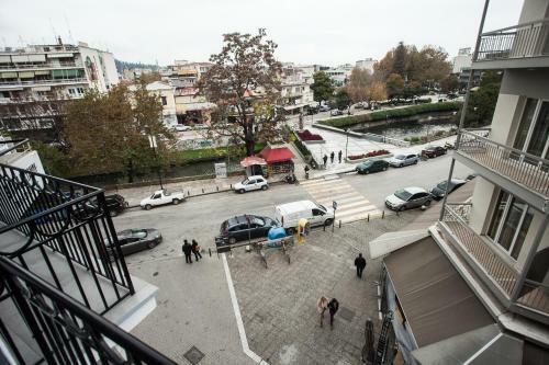 Hotel Trikala River House