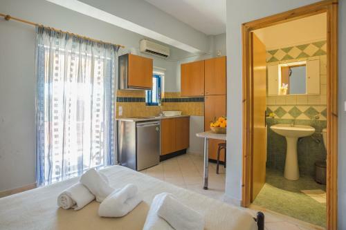 Hostal Orange Apartments