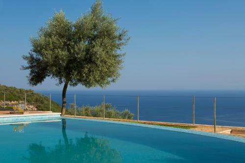 Theathalatta Villa Helios