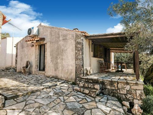 Rustic Holiday Home In Volimes Near Sea Beach