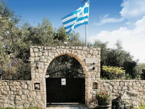 Rustic Holiday Home In Volimes Near Sea Beach