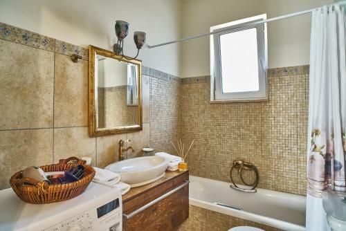 Villa Charma - Wonderful Villa With Private Pool And Garden