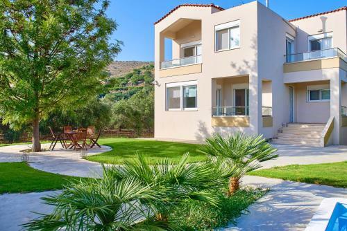 Villa Charma - Wonderful Villa With Private Pool And Garden