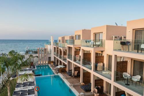 Epos Luxury Beach Hotel / Adults Only 16+