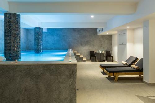 Epos Luxury Beach Hotel / Adults Only 16+