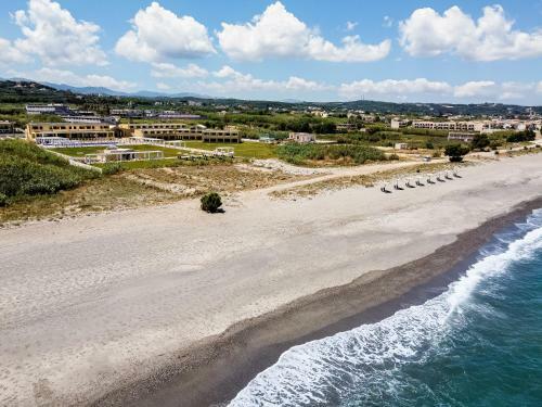 Ilion Beach Hotel