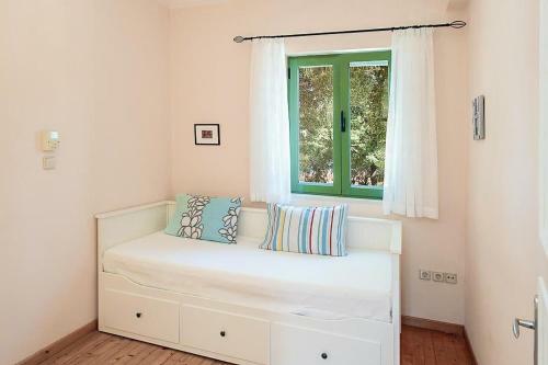 Kouloura Villa Sleeps 11 Pool Air Con Wifi