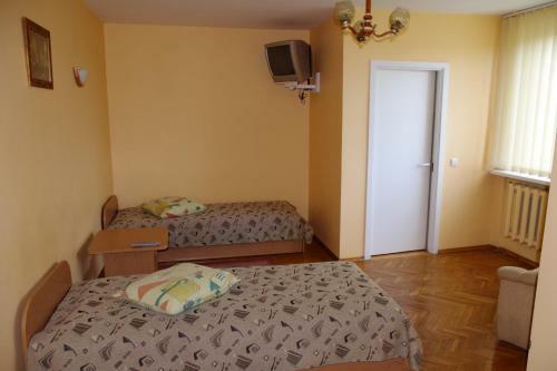 Hostal Turn? Guest House