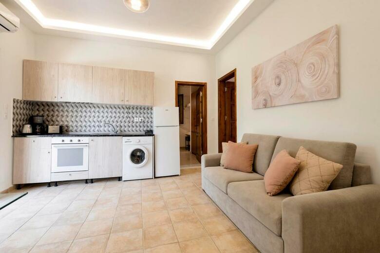 Ariadni Apartments