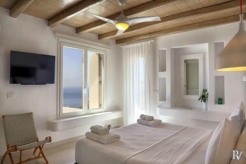 Agrari Villa Sleeps 24 With Pool Air Con And Wifi
