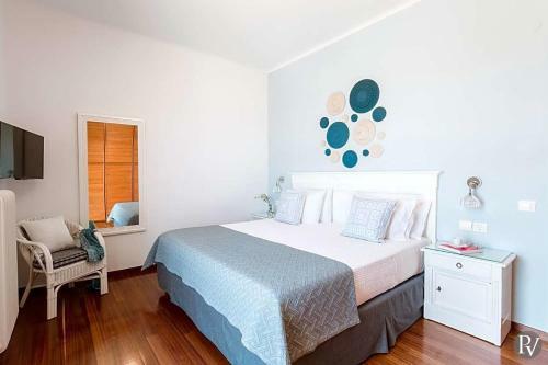 Agios Onoufrios Villa Sleeps 14 With Pool And Air Con